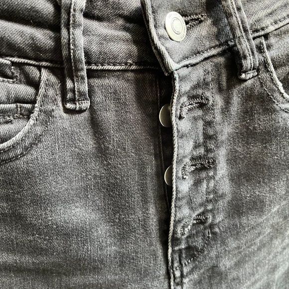 ZARA High Waist Button Fly Ankle Cropped Jeans Black Womens Size 2 Denim - Picture 9 of 9